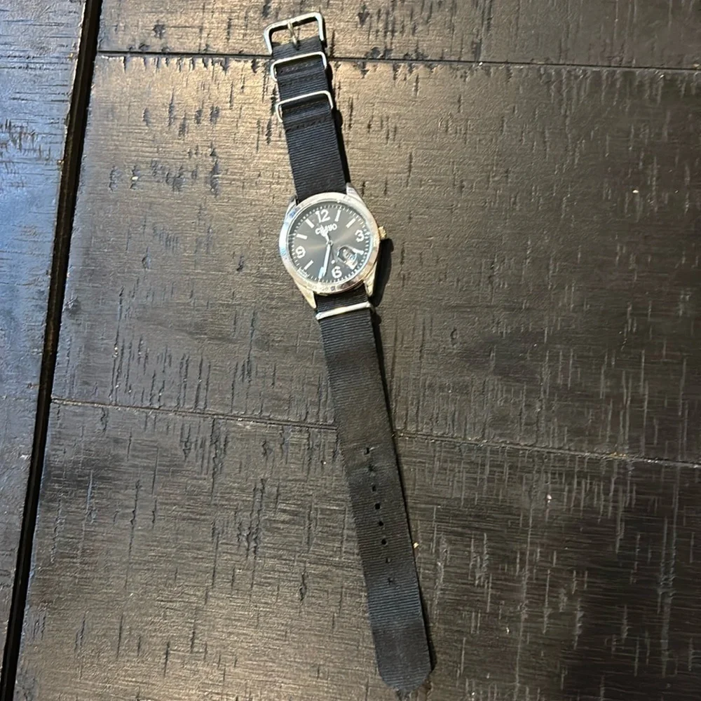 Crayo Men’s Unisex Canvas Strap Watch Working Black Silver​